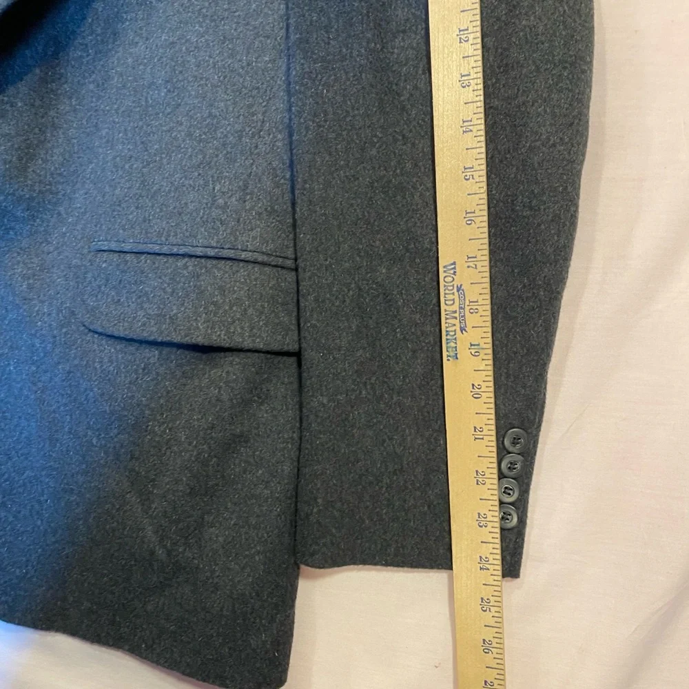 Robert Stock Wool Gray Blazer.
